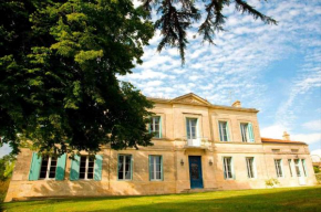 Гостиница Chateau Rousselle  Сен-Сье-Де-Канес